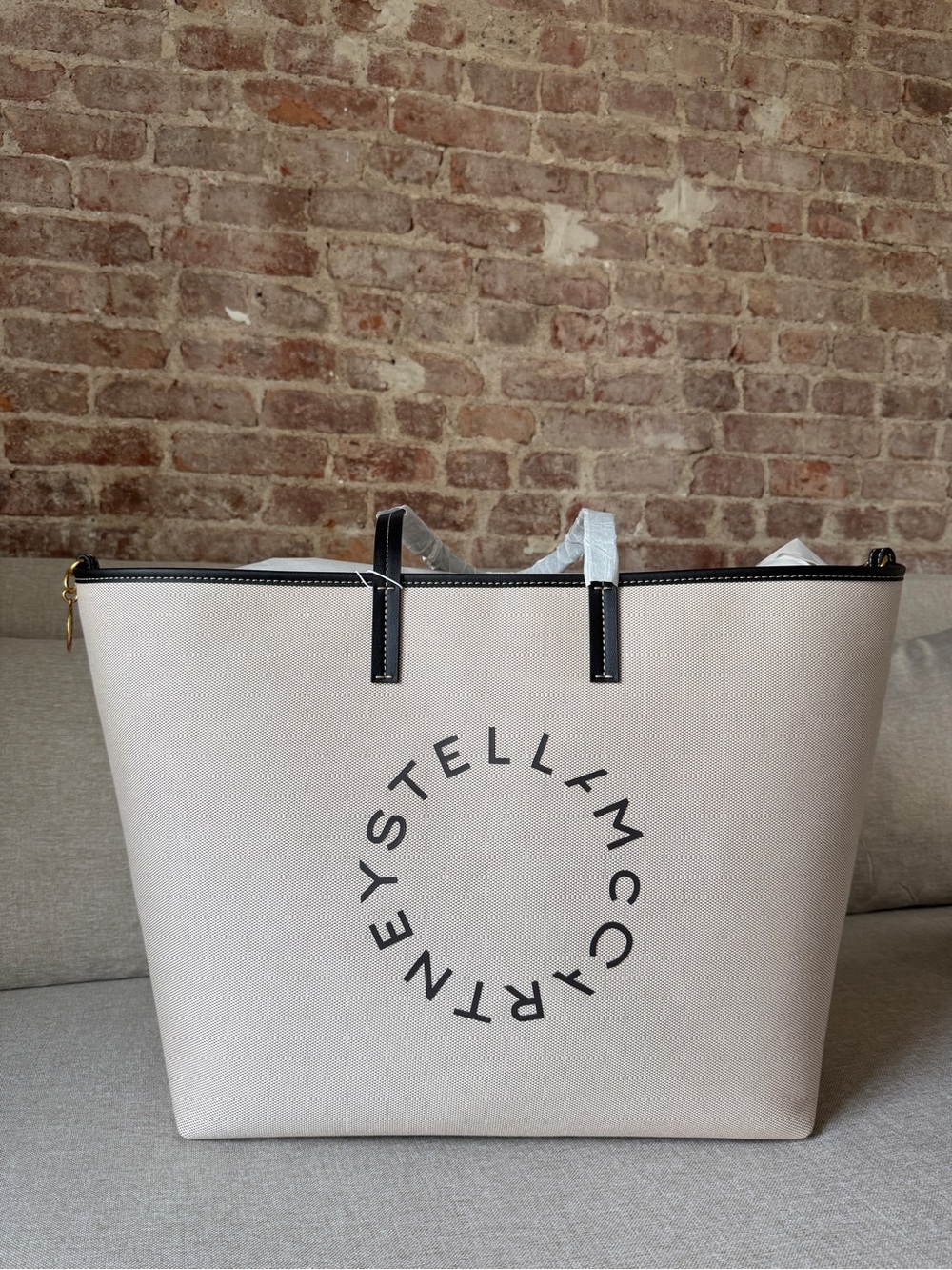 Stella McCartney Beige and Black Logo Circle Tote - Picture 5 of 8